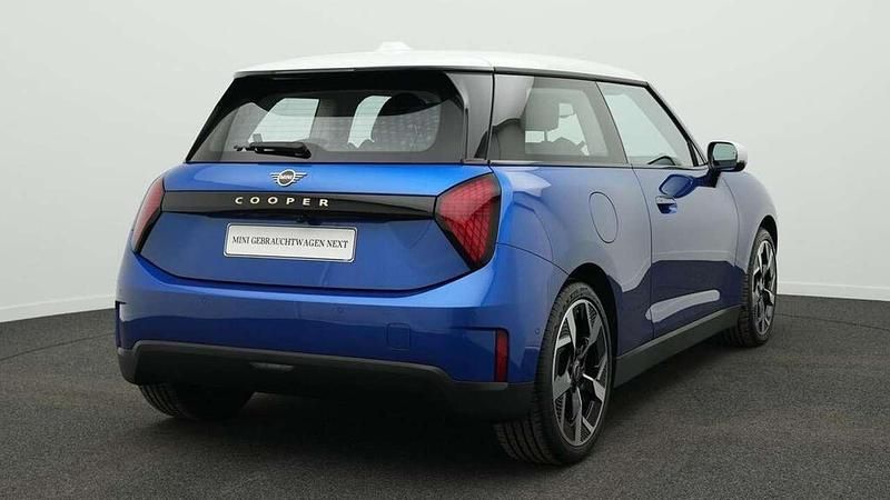 Gebraucht Mini Cooper Classic 135 kW (184 PS) 2025 Blau Kleinwagen