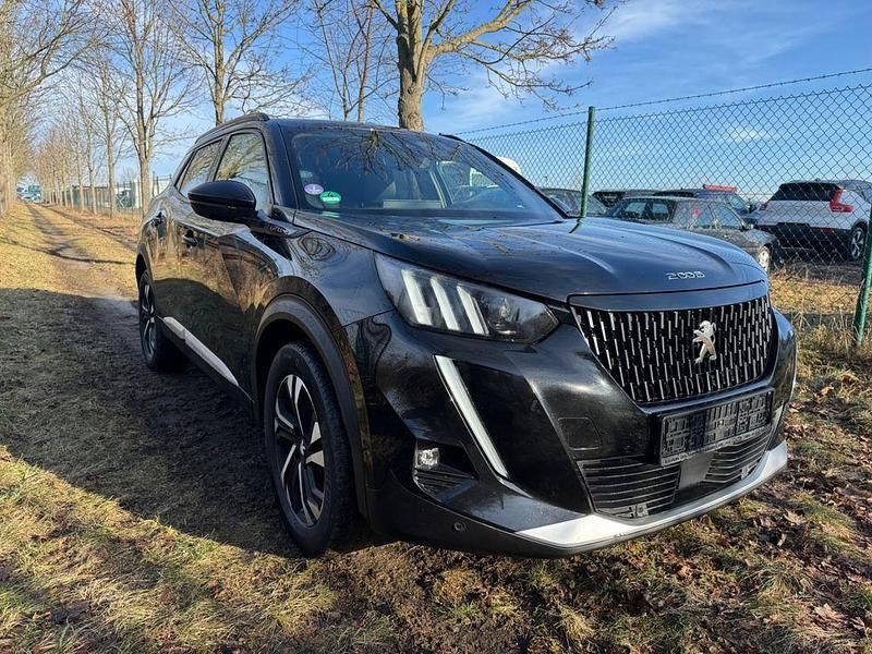 Schwarz Gebraucht 2020 Peugeot 2008 GT-line SUV | 12.500 € (Teuer) - Bild 1/4