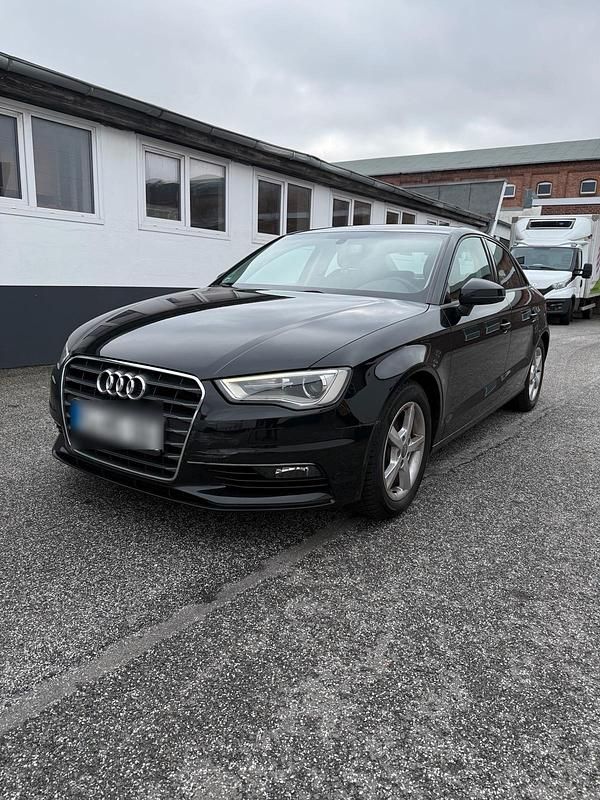 Gebraucht Audi A3 150 PS (110 kW) 2015 Schwarz Limousine
