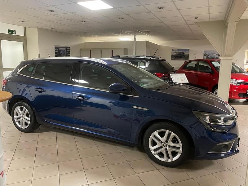 Blau Gebraucht 2016 Renault Mégane GrandTour Kombi | 10.500 € - Bild 1/4