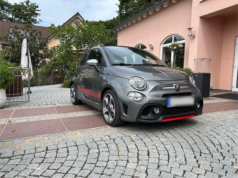 Second-hand Abarth 500C 145 CP (106 kW) 2019 Gri Cabrio