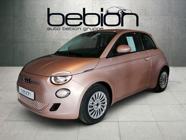 Gebraucht Fiat 500e 86 kW (118 PS) 2024 Colore esterno rose gold Kleinwagen