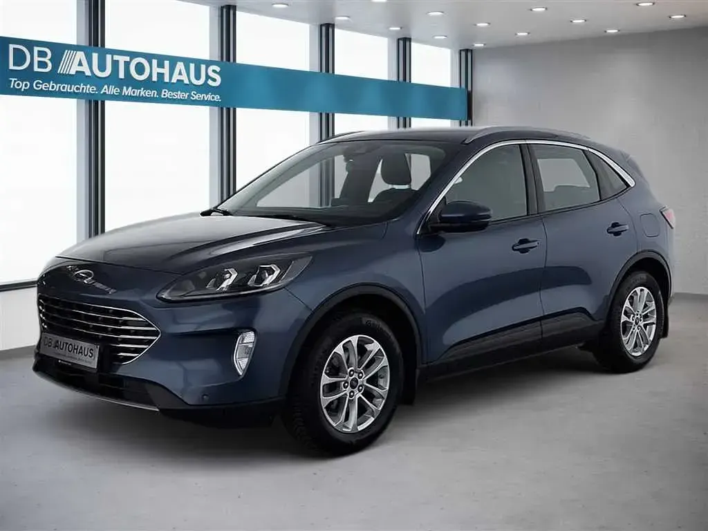Usado Ford Kuga Titanium 150 HP (110 kW) 2022 SUV