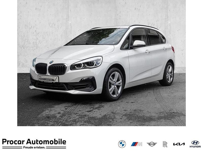 Weiß Gebraucht 2020 BMW 218 Advantage Van / Kleinbus | 20.690 € (Fairer Preis) - Bild 1/4