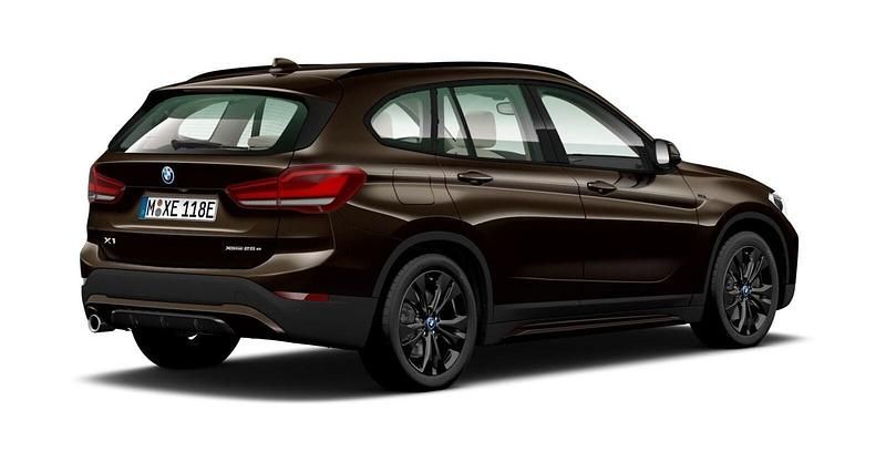 Gebraucht BMW X1 Performance 220 PS (161 kW) 2021 Braun SUV