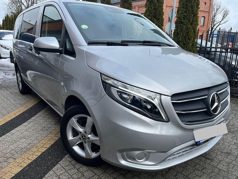 Gebraucht Mercedes Vito 190 PS (139 kW) 2021 Silber Van