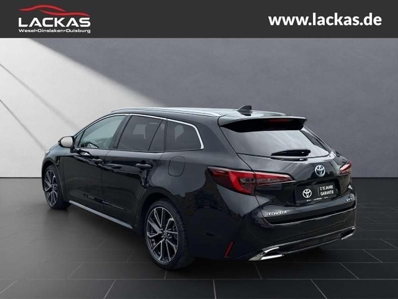 Toyota Corolla Lounge