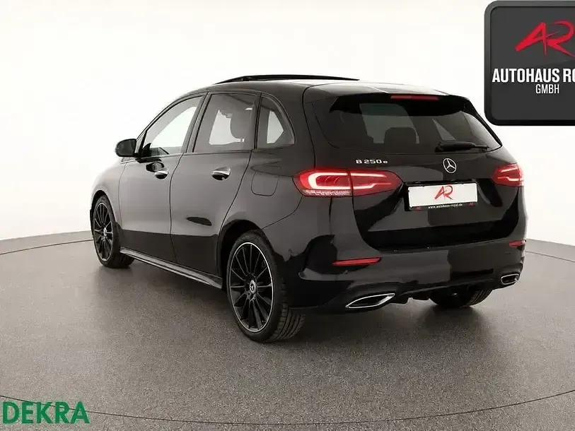 Gebraucht Mercedes B250e AMG 218 PS (160 kW) 2022 Schwarz Kleinwagen