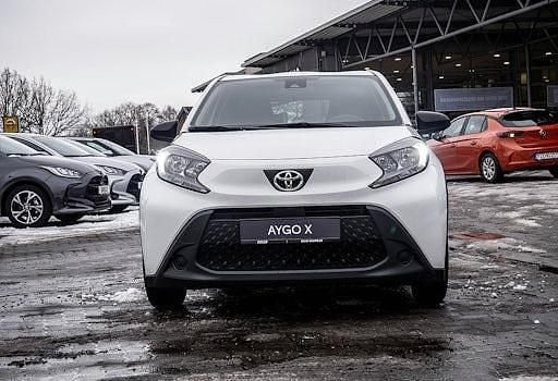 Gebraucht Toyota Aygo Business Edition 72 PS (52 kW) 2022 Weiß Kleinwagen