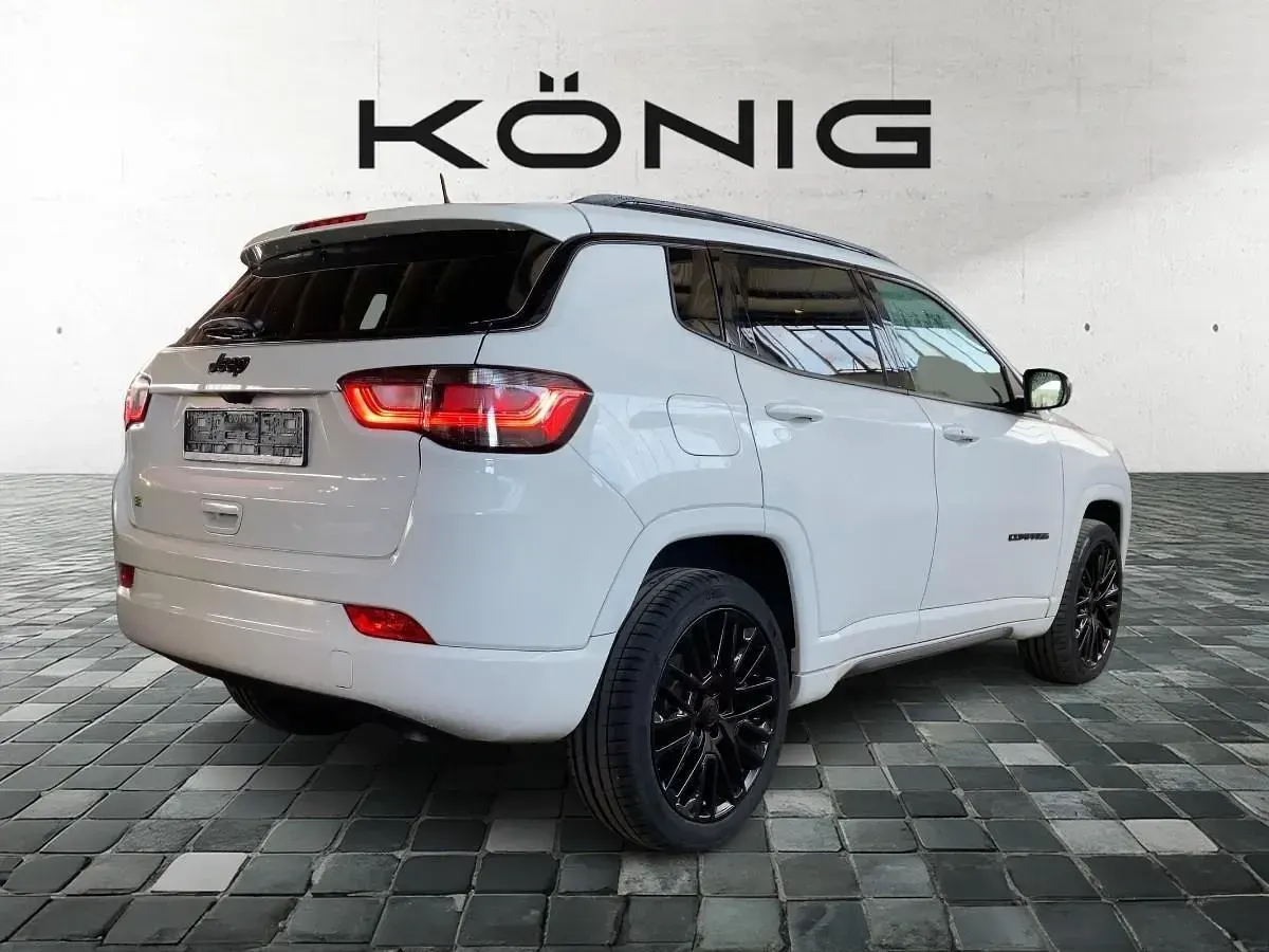 Gebraucht Jeep Compass 131 PS (96 kW) 2023 Weiss SUV
