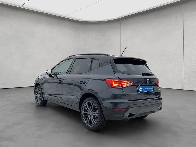 Neu Seat Arona FR 116 PS (85 kW) 2026 Grau SUV