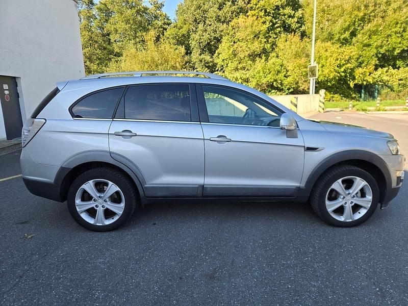 Gebraucht Chevrolet Captiva 184 PS (135 kW) 2013 Silber SUV