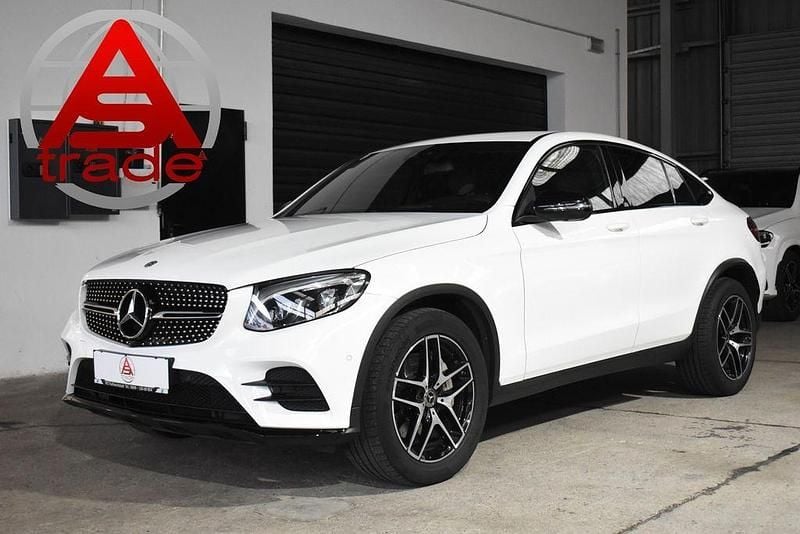 Weiß Gebraucht 2019 Mercedes GLC220 AMG line Coupé | 34.800 € (Fairer Preis) - Bild 1/4