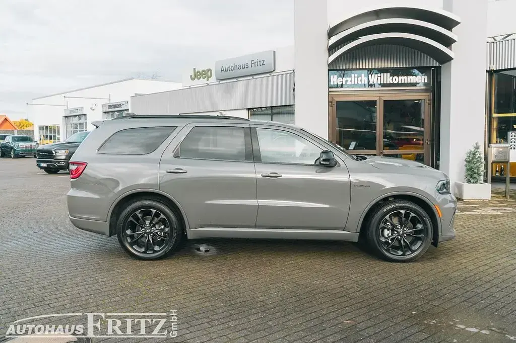 Neu Dodge Durango 364 PS (267 kW) 2026 Grau SUV