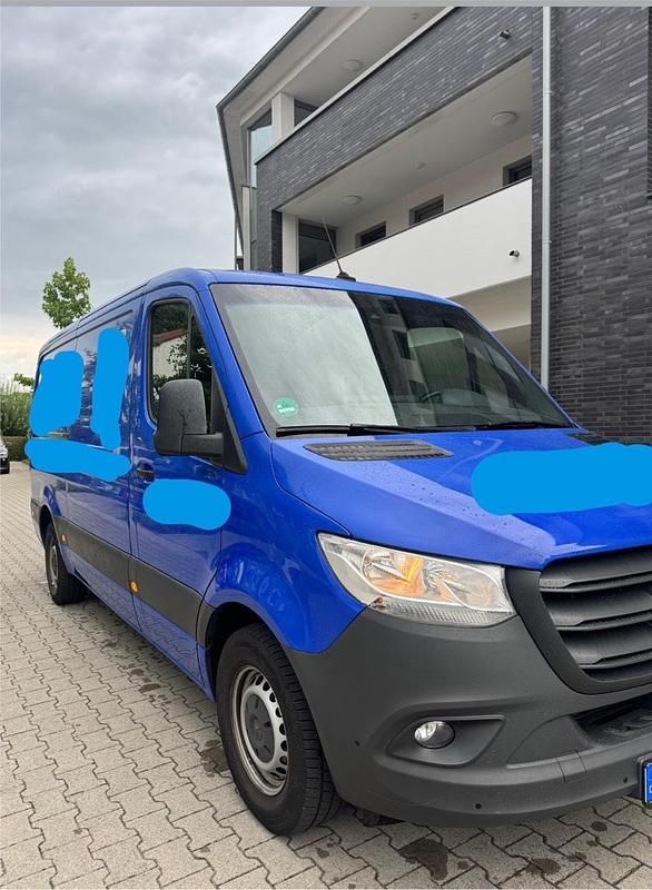 Blau Gebraucht 2018 Mercedes Sprinter Van | 20.000 € - Bild 1/4