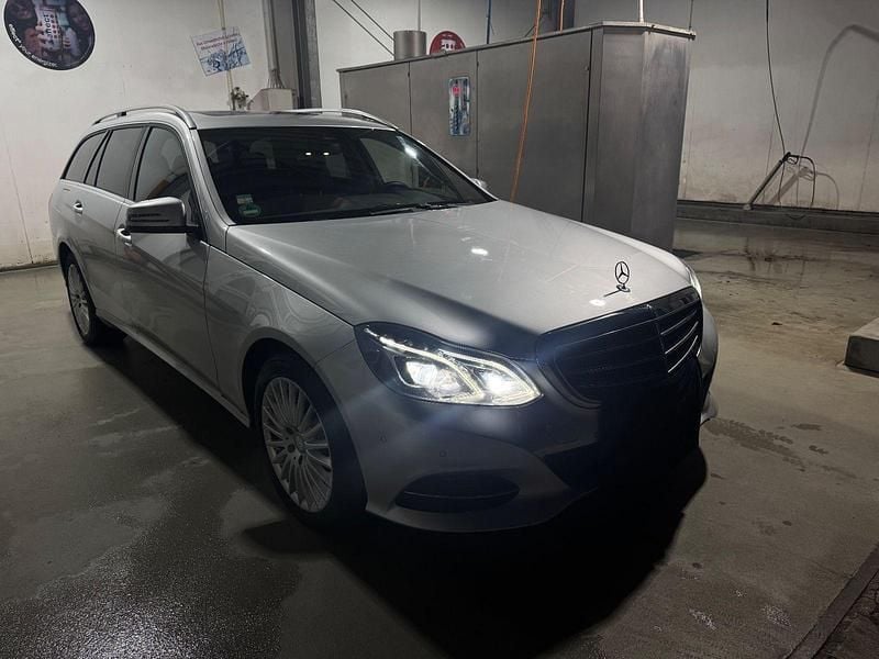 Gebraucht Mercedes E200 136 PS (100 kW) 2015 Silber Kombi