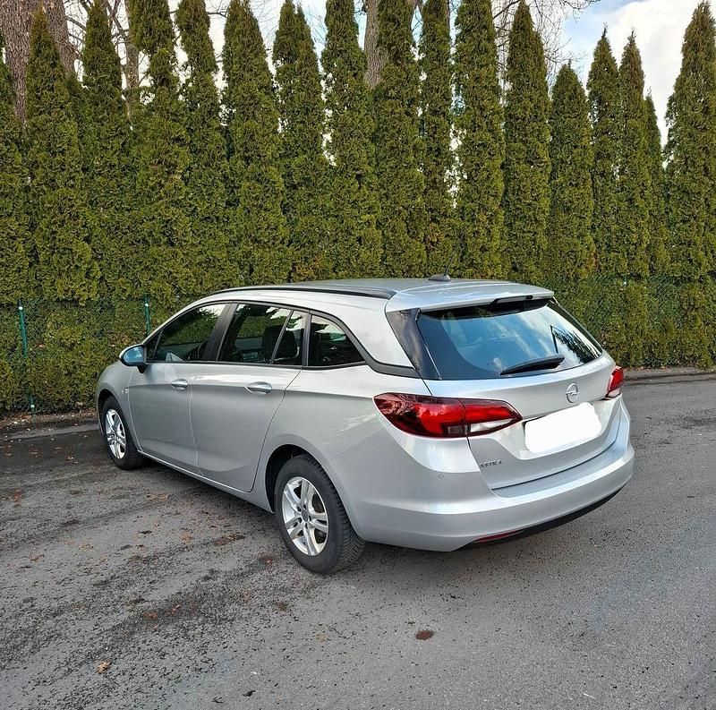 Gebraucht Opel Astra 122 PS (89 kW) 2019 Silber Kombi