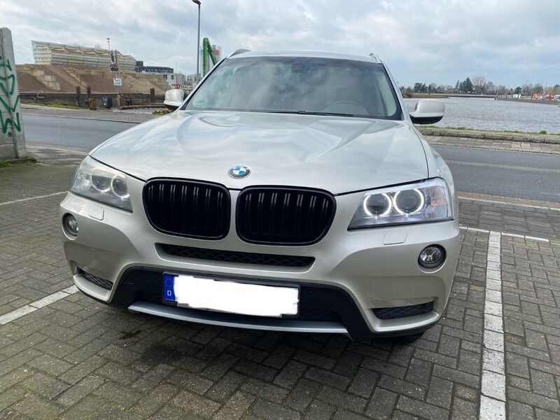 Usata BMW X3 Sport Line 184 CV (135 kW) 2011 Argento SUV