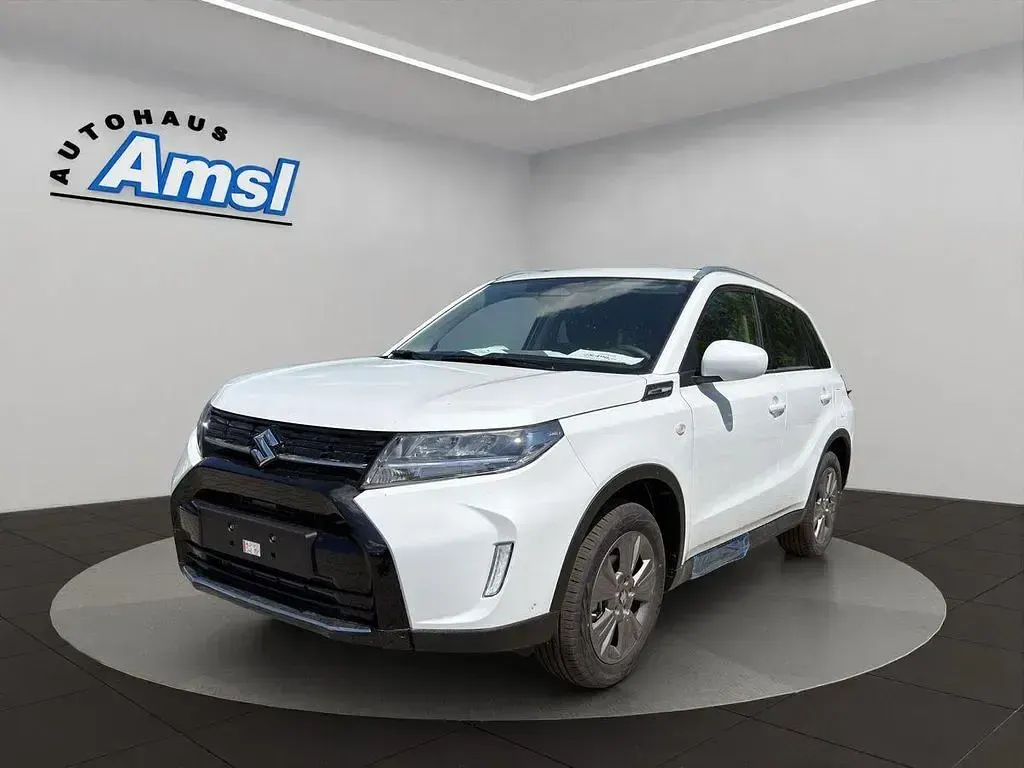 Neu Suzuki Vitara Comfort 110 PS (80 kW) 2026 Weiß SUV