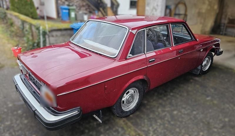 Gebraucht Volvo 244 101 PS (74 kW) 1977 Rot Limousine