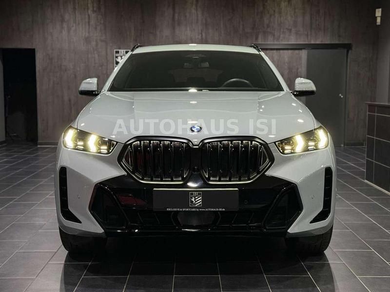 Gebraucht BMW X6 M Sport 352 PS (258 kW) 2024 Brooklyn grau SUV