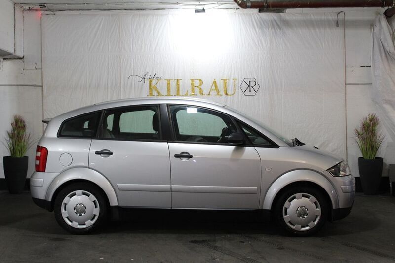 Gebraucht Audi A2 Exclusive 75 PS (55 kW) 2001 Silber Kleinwagen