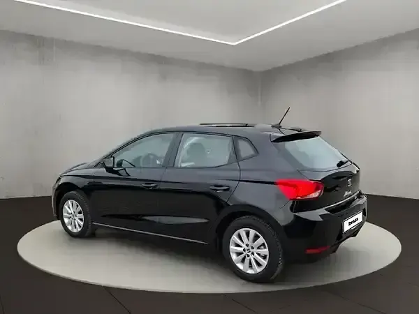 Używany Seat Ibiza Style 110 KM (80 kW) 2024 Czarny Hatchback