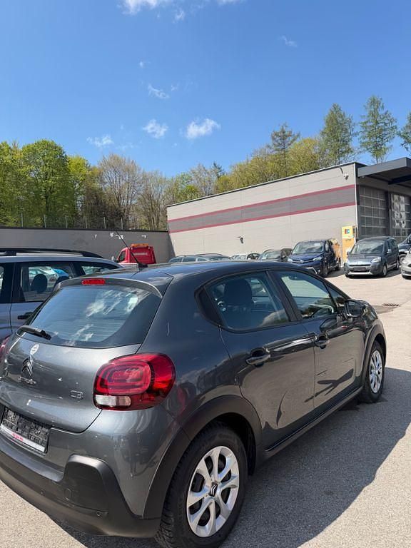 Used Citroën C3 Feel 82 HP (60 kW) 2017 Grey Sedan