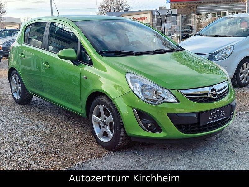 Gebraucht Opel Corsa Satellite 69 PS (50 kW) 2011 Grün Limousine
