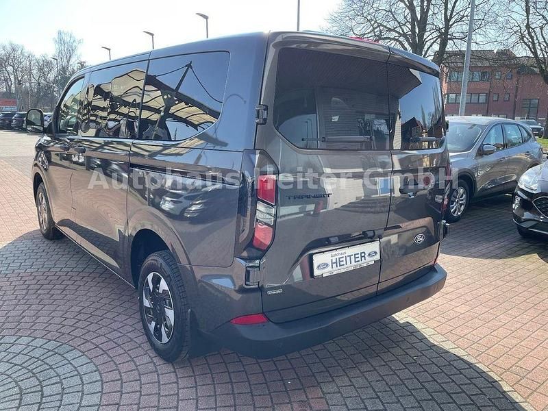 Neu Ford Transit Custom 232 PS (170 kW) 2026 Grau Limousine