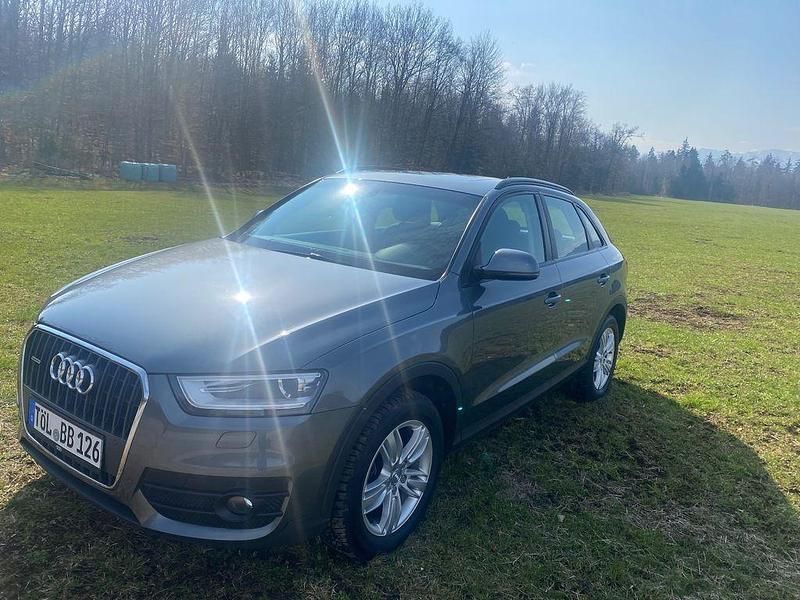 Gebraucht Audi Q3 170 PS (125 kW) 2015 Grau SUV