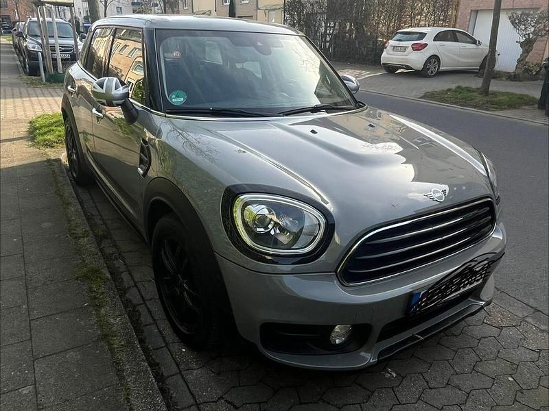 Gebraucht Mini One Countryman Pepper 102 PS (75 kW) 2019 Grau SUV