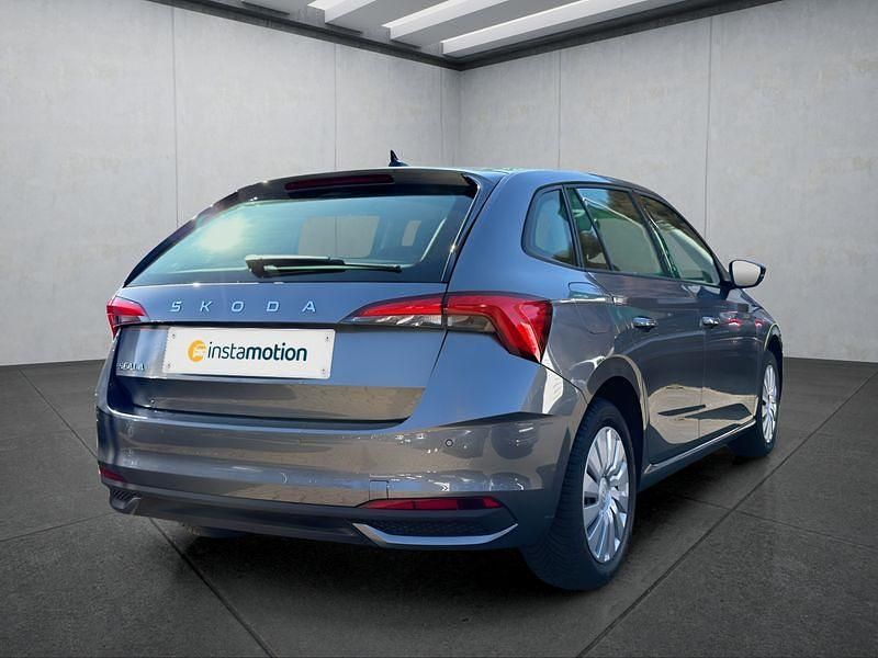 Gebraucht Skoda Scala 95 PS (69 kW) 2025 Grau Kleinwagen