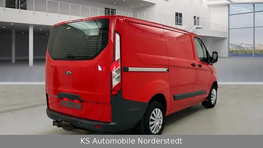 Second-hand Ford Transit Custom Trend 105 CP (77 kW) 2017 Roșu Monovolum