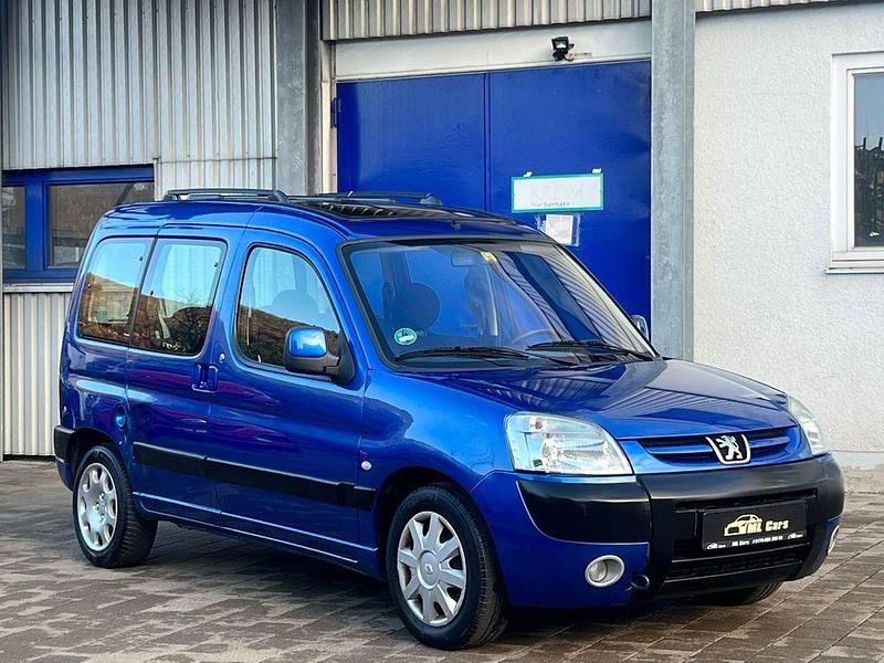 Blau Gebraucht 2004 Peugeot Partner Quiksilver Van | 2.990 € (Fairer Preis) - Bild 1/4