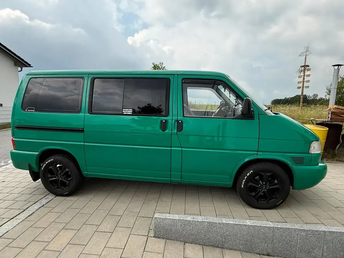 Gebraucht VW T4 102 PS (75 kW) 1999 Grün Van