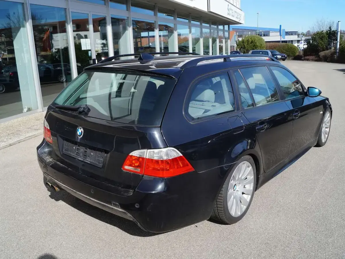 Gebraucht BMW 530 M Sport 231 PS (169 kW) 2006 Schwarz Kombi