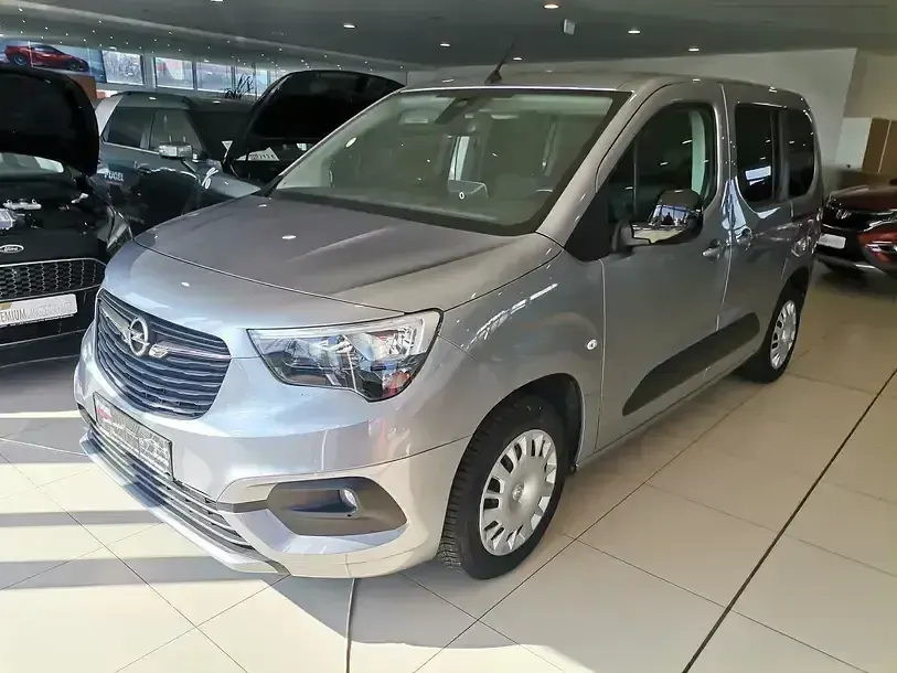 Gebraucht Opel Combo Life Elegance 131 PS (96 kW) 2022 Kontrast grau/quarz silber Van / Kleinbus