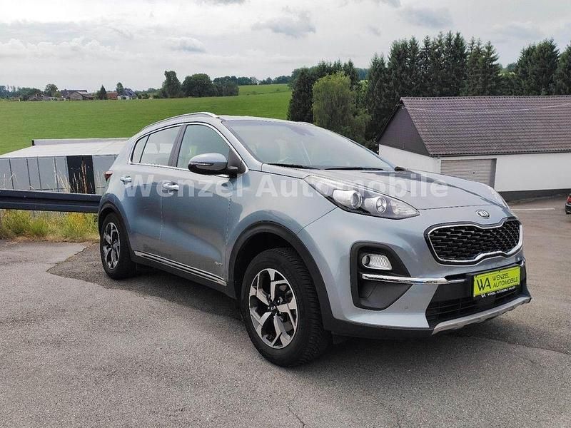 Silber Gebraucht 2021 Kia Sportage Vision SUV | 22.995 € (Superpreis) - Bild 1/4