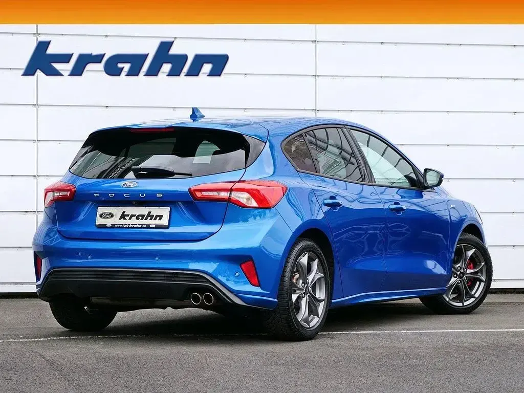 Gebraucht Ford Focus ST-Line X 182 PS (133 kW) 2021 Blau Limousine