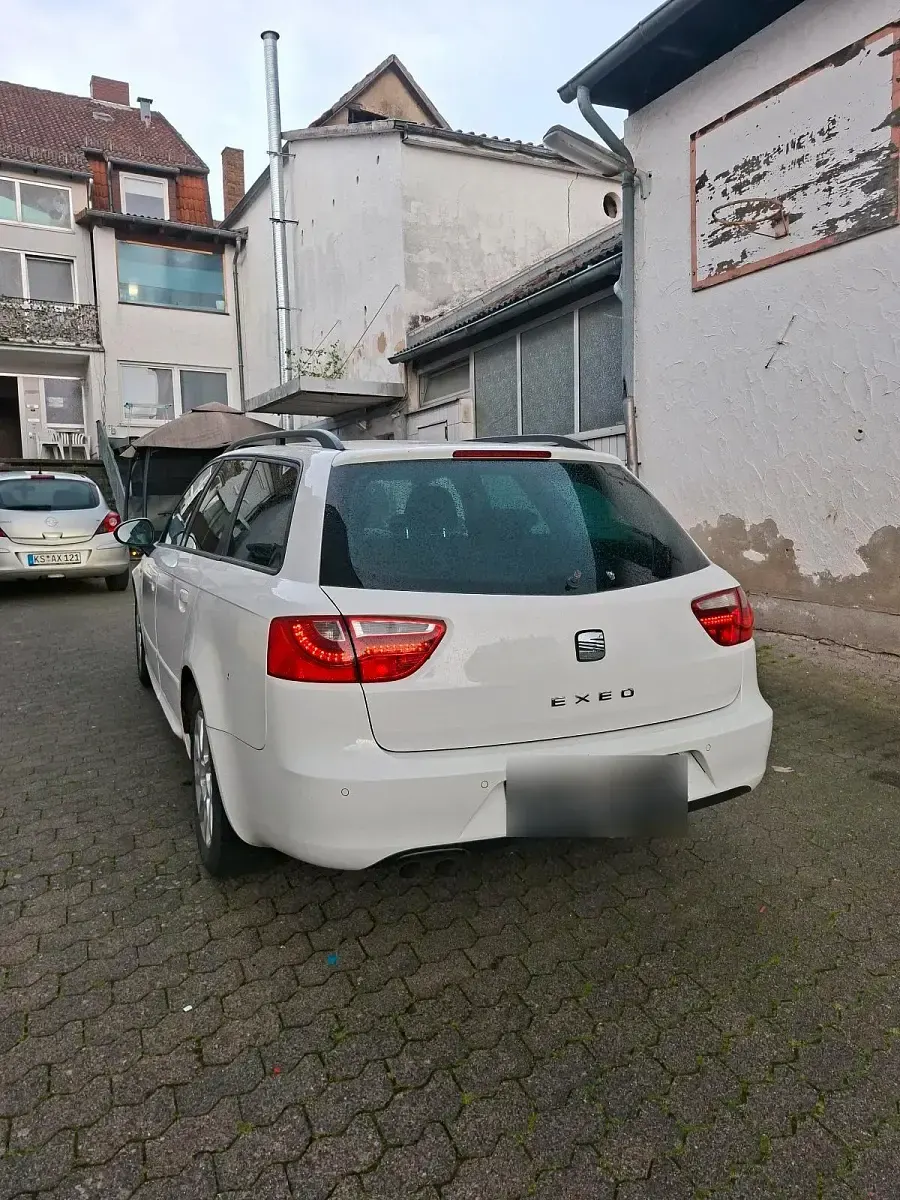 Gebraucht Seat Exeo 143 PS (105 kW) 2011 Weiß Kombi