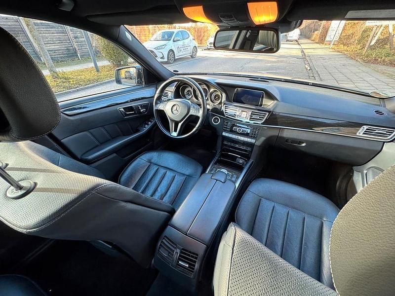 Gebraucht Mercedes E300 Avantgarde 252 PS (185 kW) 2013 Grau Limousine