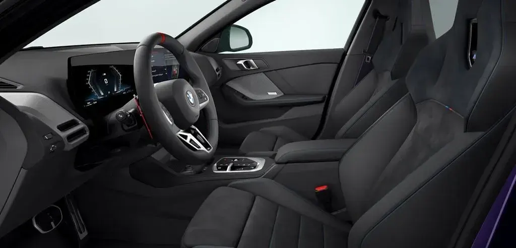 Neu BMW M135 Performance 300 PS (220 kW) 2026 Kleinwagen
