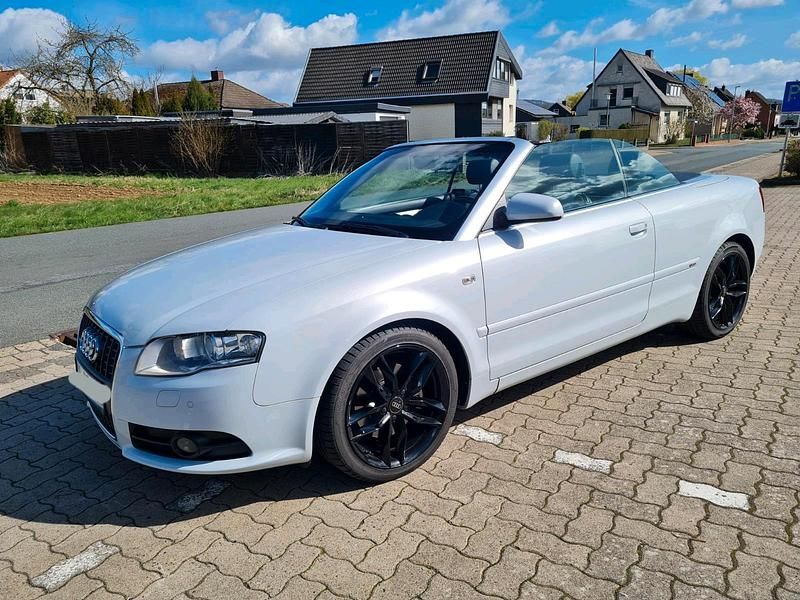 Gebraucht Audi A4 Cabriolet S-Line 2009 Grau Cabrio