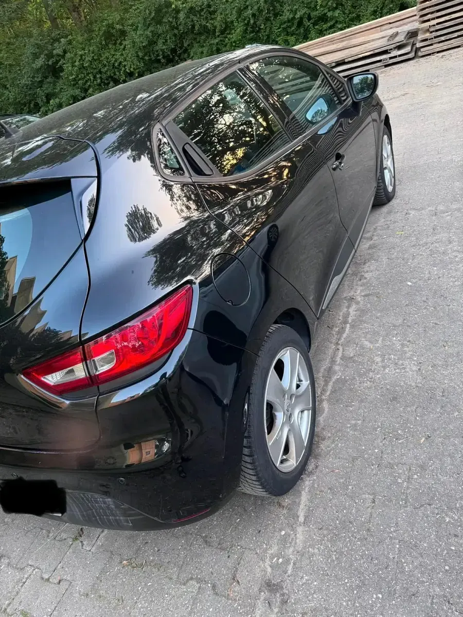 Gebraucht Renault Clio IV Dynamique 120 PS (88 kW) 2015 Schwarz Kleinwagen