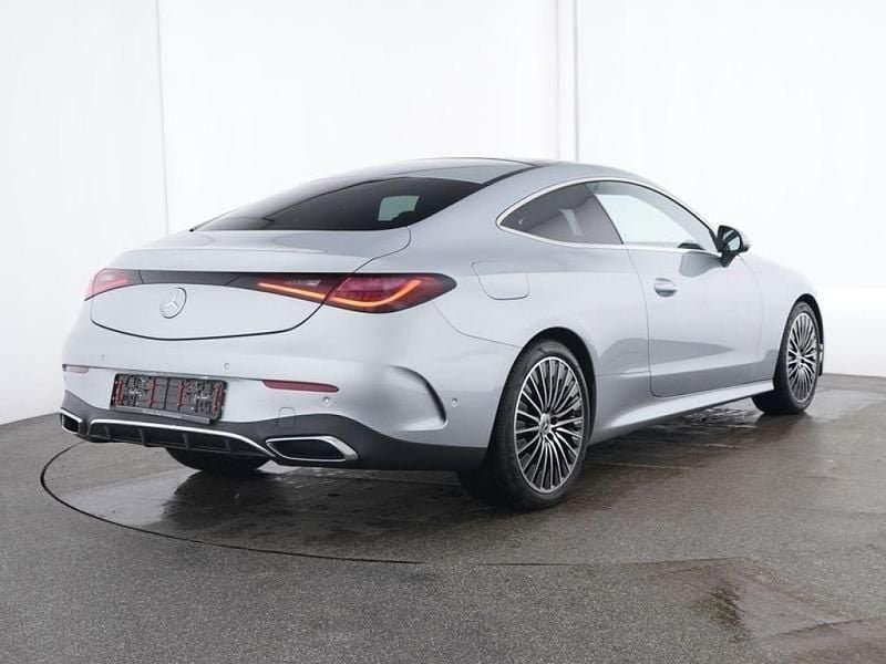 Gebraucht Mercedes 200 204 PS (150 kW) 2024 Lack hightechsilber (metallic) Coupé