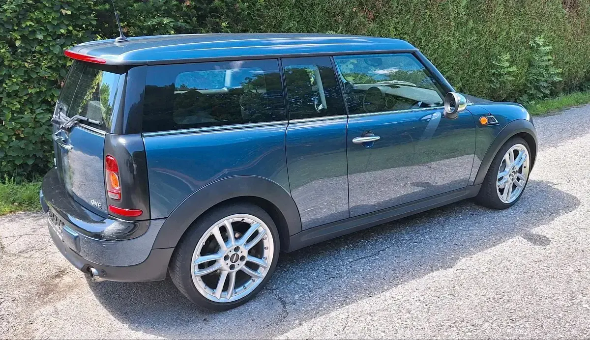 Gebraucht Mini One Clubman 95 PS (69 kW) 2010 Blau Kombi