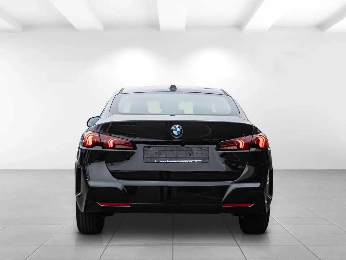 Gebraucht BMW 216 Efficient Dynamics 122 PS (89 kW) 2026 Schwarz Coupé