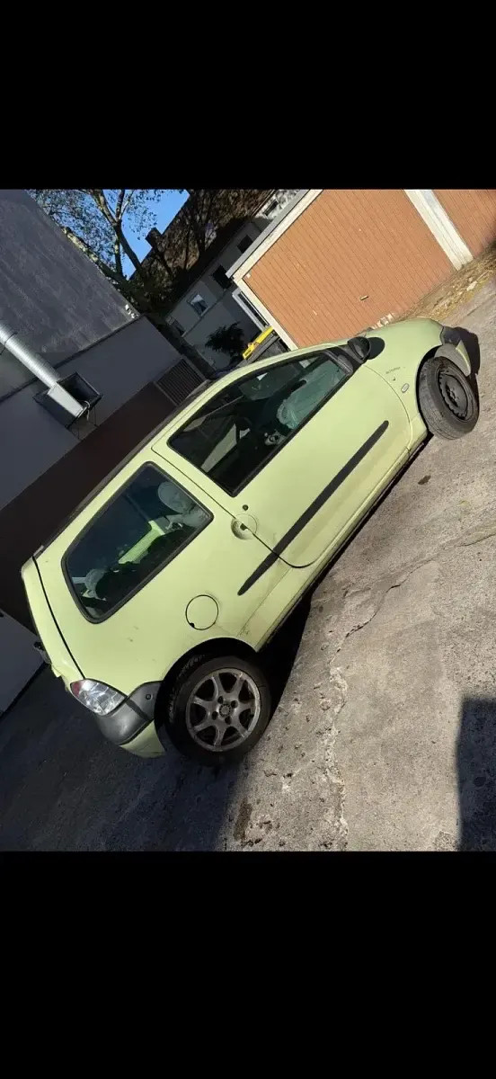 Gebraucht Renault Twingo 75 PS (55 kW) 2006 Gelb Kleinwagen