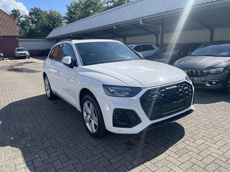 Weiß Gebraucht 2023 Audi Q5 S-Line SUV | 36.800 € (Fairer Preis) - Bild 1/4